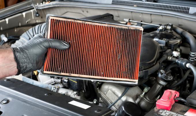 Mantenimiento de filtros de auto